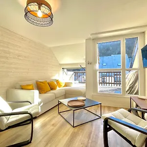Centre Village Avec Terrasse 2 Et 1 Alcôve Jusqu à 6 Personnes Saint-Lary-Soulan